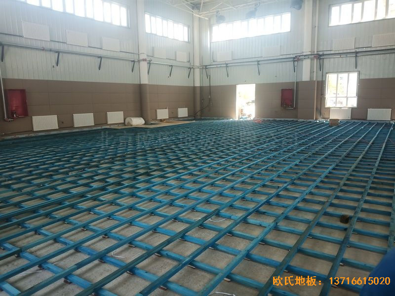 新疆克拉玛依市独山子虹园小区体育馆运动地板铺装案例