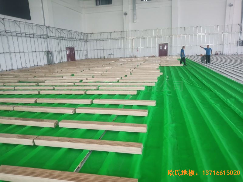 新疆和田昆玉市文化馆体育地板安装案例
