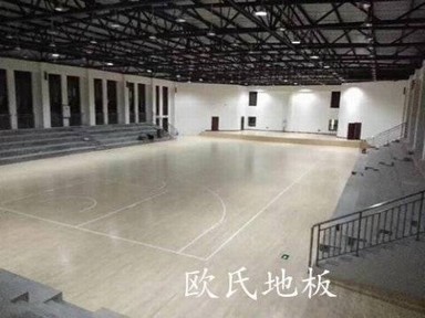 重庆市合川实验中学篮球场