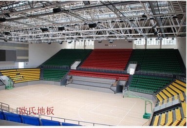 四川宜宾市首要实验学校体育馆木地板顺利验收