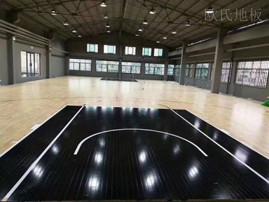 篮球馆木地板的施工结构，说得很具体