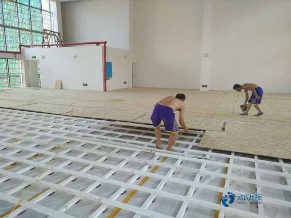 优惠的体育运动木地板公司