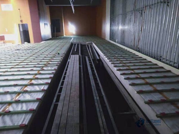 学校运动场馆木地板施工流程