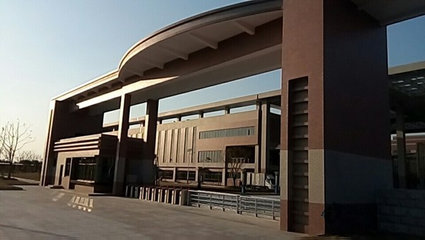 学校篮球场木地板的防火等级