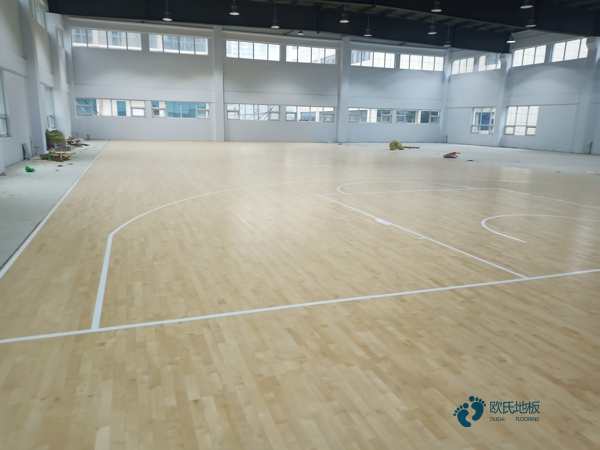 学校篮球运动地板施工流程