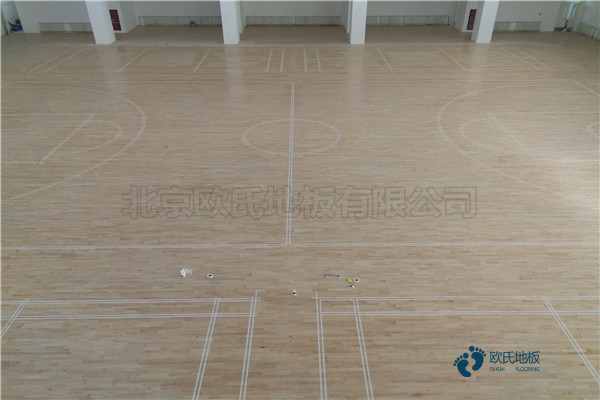 学校篮球场地木地板防震