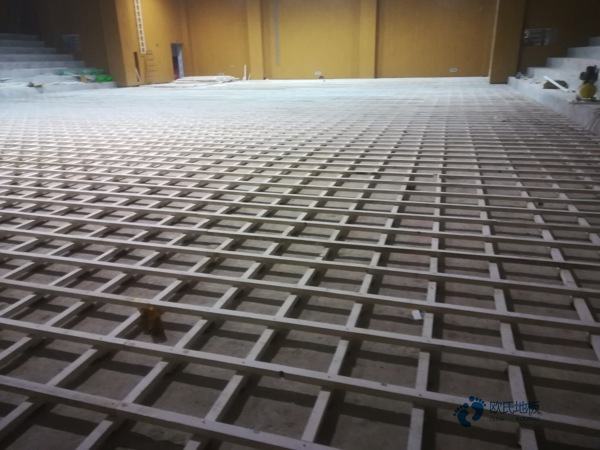 那有体育场馆木地板品牌大全