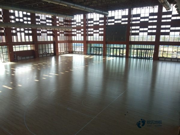 学校运动体育地板施工步骤