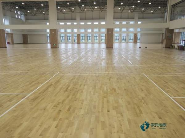 学校篮球场木地板样品
