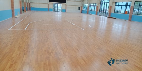 哪有运动场馆木地板哪个牌子比较好