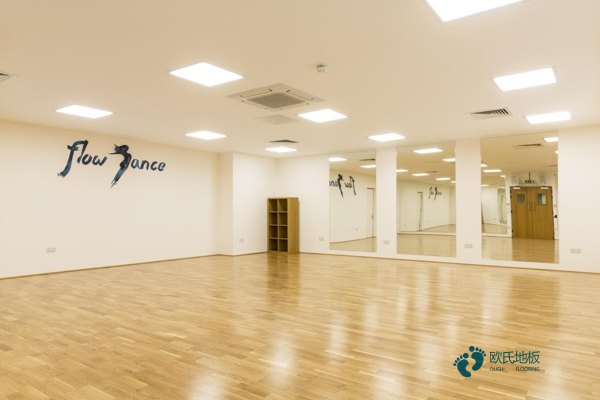 质量好体育场地板施工团队