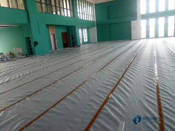 批发体育篮球木地板报价单