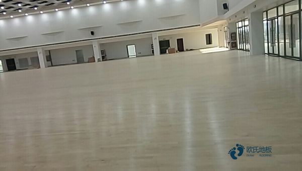 篮球运动木地板一般多少钱3