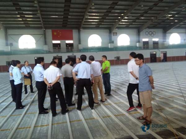 室内运动木地板用什么材料
