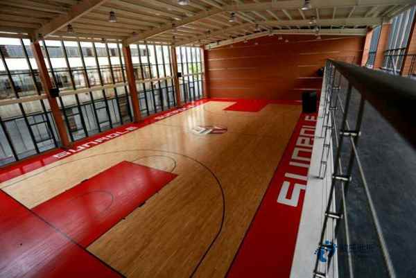 国产篮球体育地板施工单位2