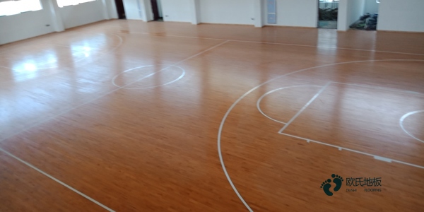 小学体育场地板施工流程1