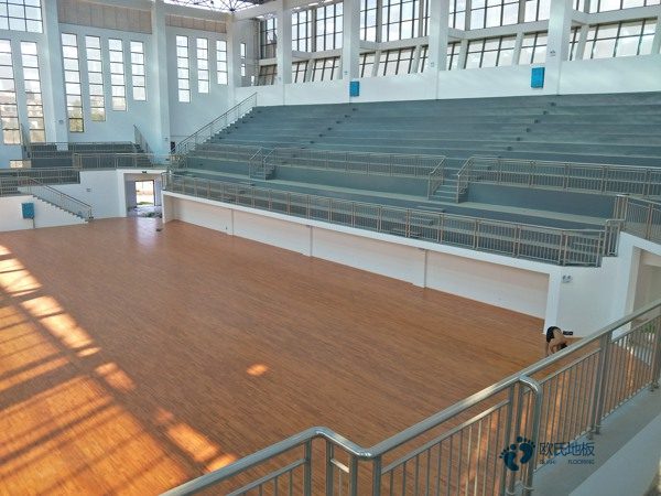 小学篮球场地地板施工流程1