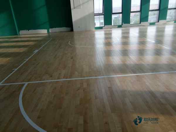 国产体育篮球木地板每平方价格