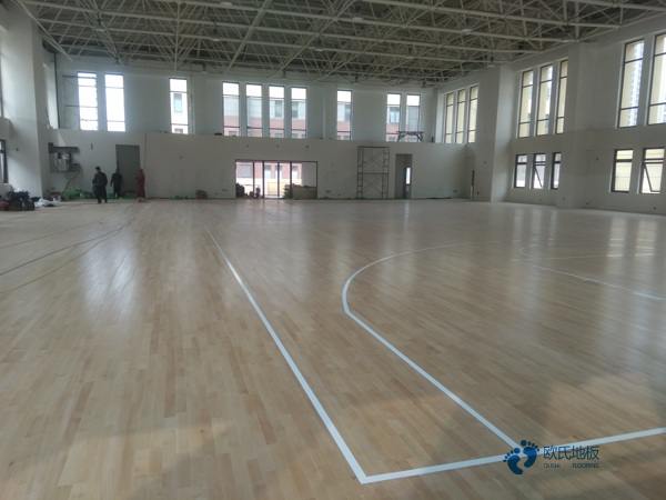 质量好篮球场木地板施工工艺1