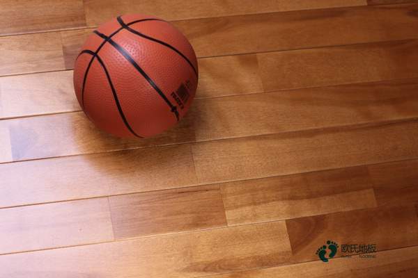 双龙骨篮球馆木地板保养知识1