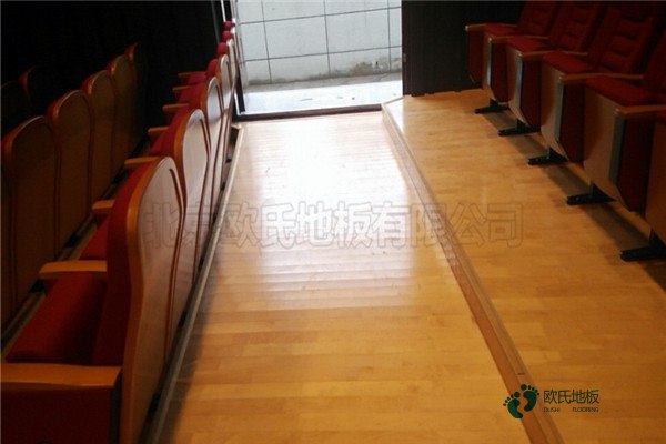 国产篮球运动木地板施工单位3