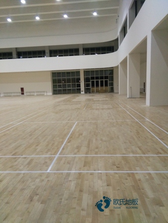 学校篮球馆地板生产流程3