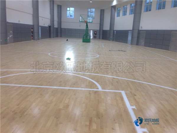 国标篮球场馆木地板施工步骤1