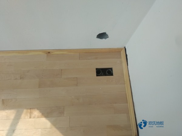 运动场地地板每平米价格2