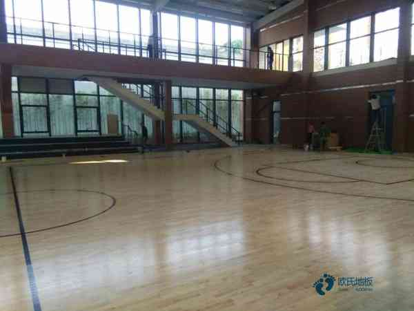 校园篮球木地板施工工艺2