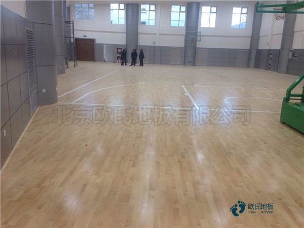 国标篮球场馆地板施工队3