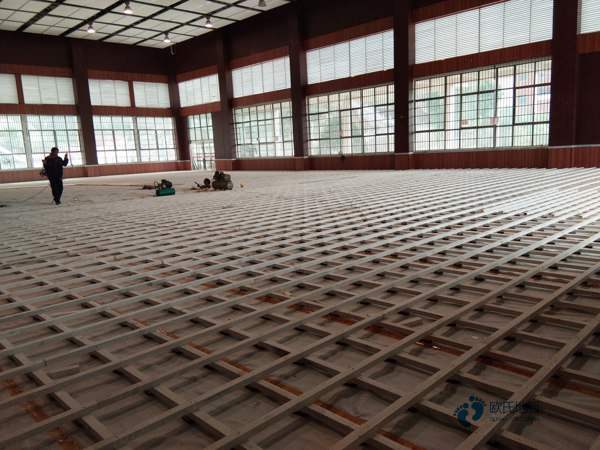 定制体育地板多少钱能下来