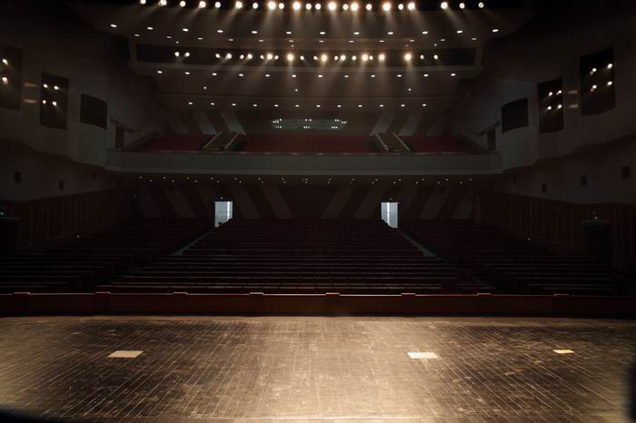 小学松木舞台体育场木地板施工方案3