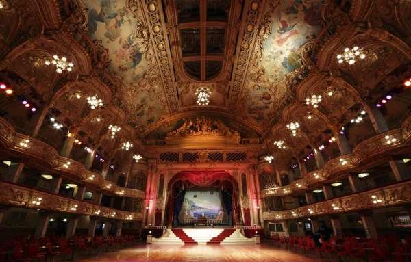 国标体育地板哪个便宜