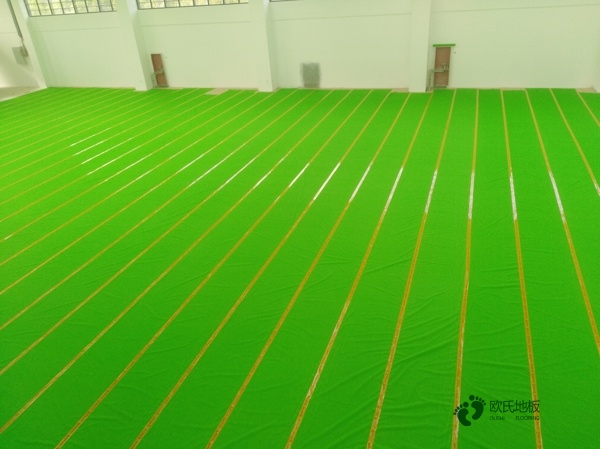 学校体育运动木地板施工方案1