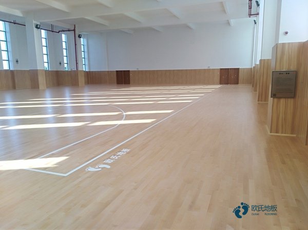 实木篮球馆木地板价格便宜1