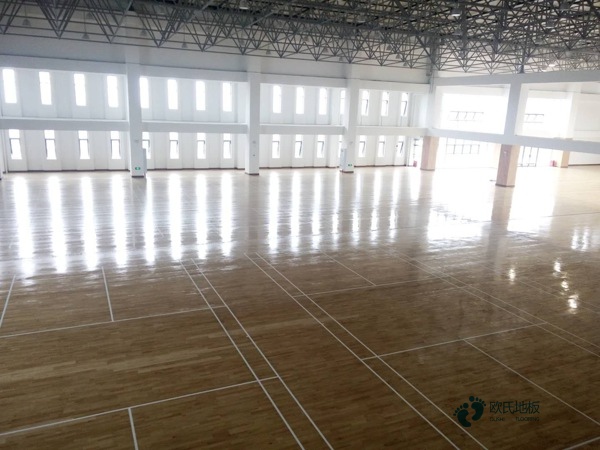 定制篮球馆木地板哪些牌子好3