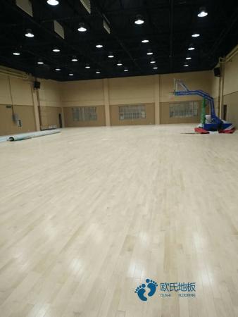 定制体育运动地板行业品牌2