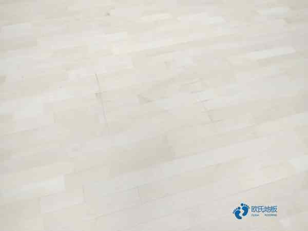 25厚体育木地板品牌2