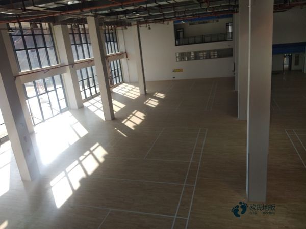 25厚体育木地板品牌1